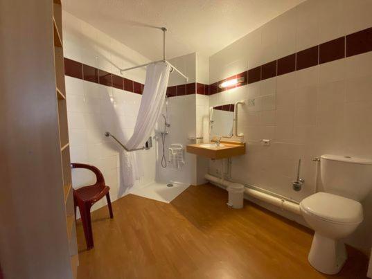 Le Nabias 1450 Hotel Génos Kültér fotó