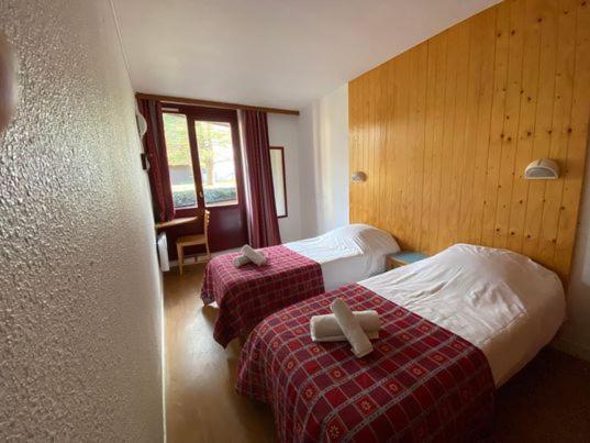 Le Nabias 1450 Hotel Génos Kültér fotó