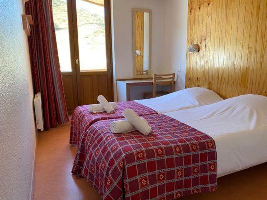 Le Nabias 1450 Hotel Génos Kültér fotó